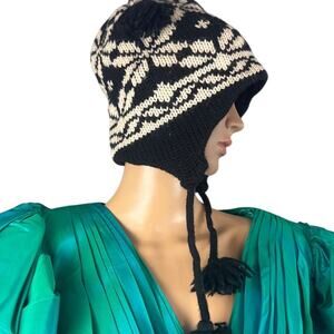 Ossi Ski Wear Wool Ski Hat Black Cream Worsted Wool Acrylic Headband One Size